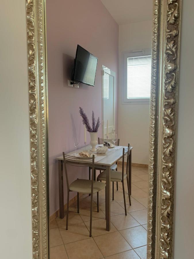 Monolocali White Angel Apartments Porto Cesareo Εξωτερικό φωτογραφία
